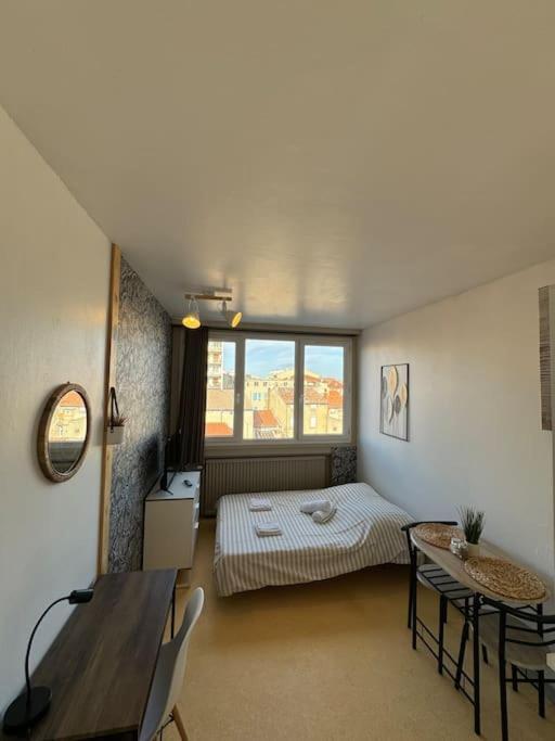 Joli Studio Au Coeur De Valence 41 Exteriör bild