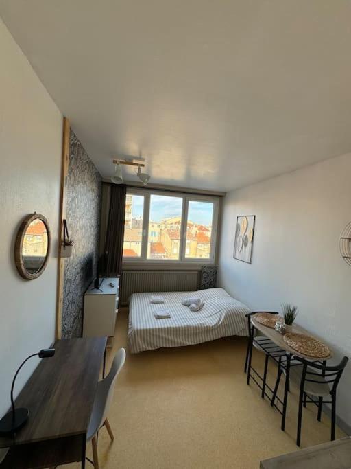 Joli Studio Au Coeur De Valence 41 Exteriör bild